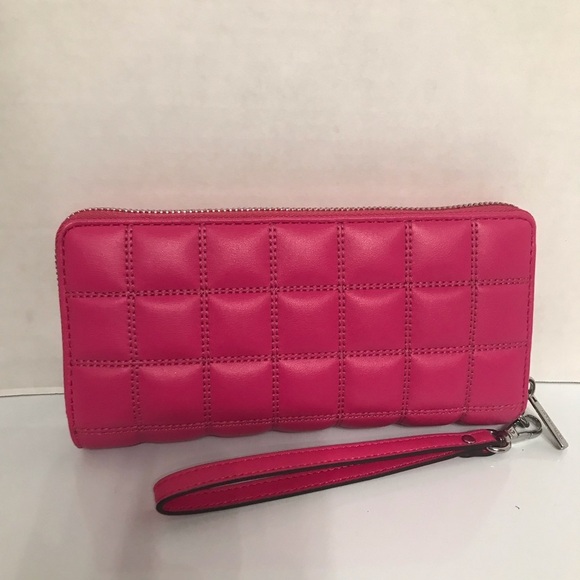 NWT Michael Kors Women's Large Quilted Vegan Leather Zip Around Wallet Pink - Picture 9 of 13